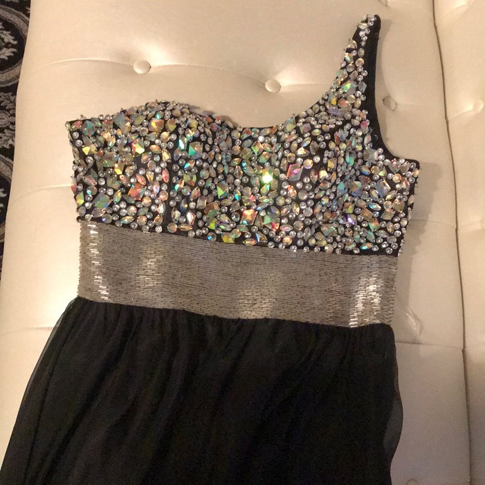 Elegant dress